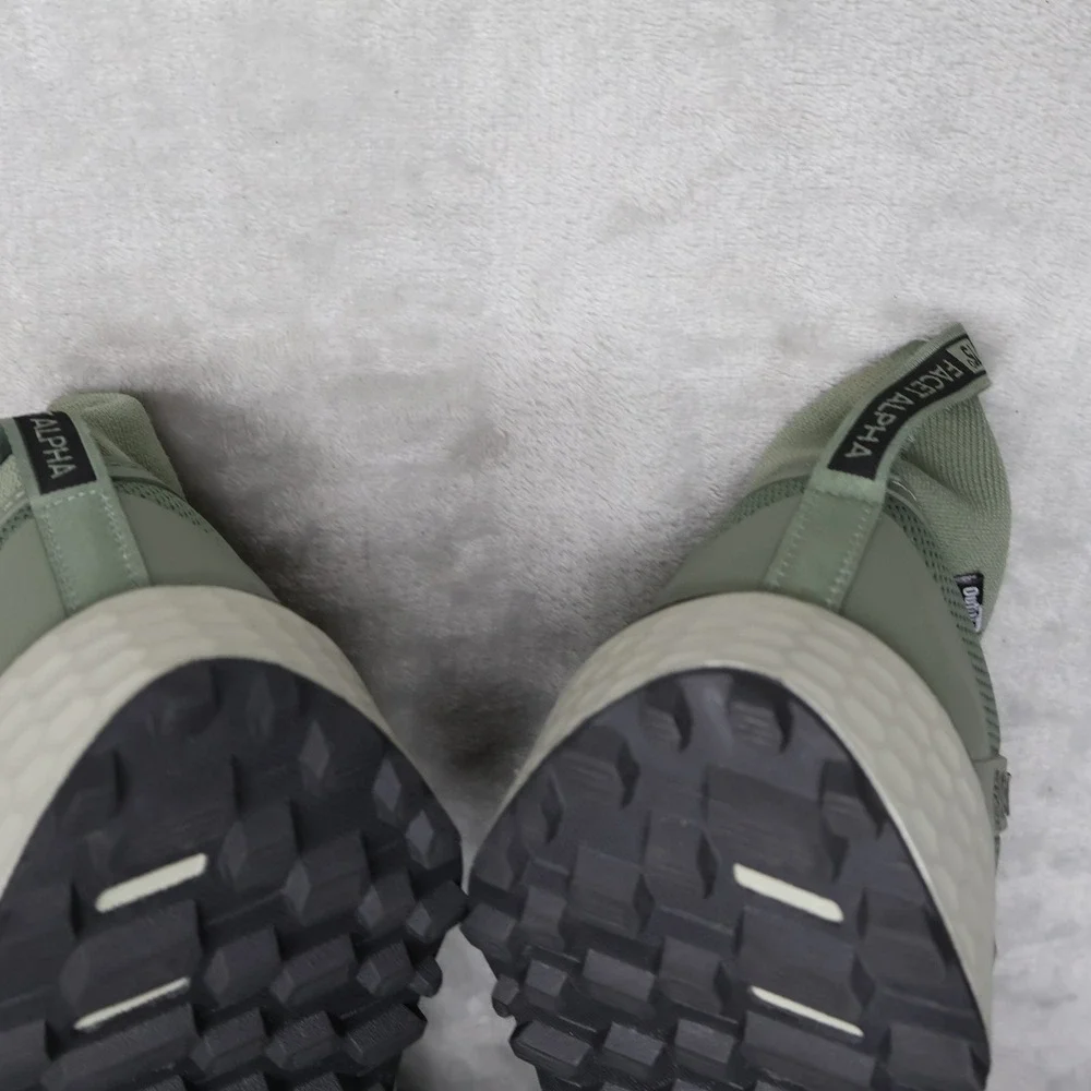Columbia few blemish